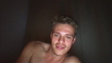 Aaden1  21-08-2021 video stockings